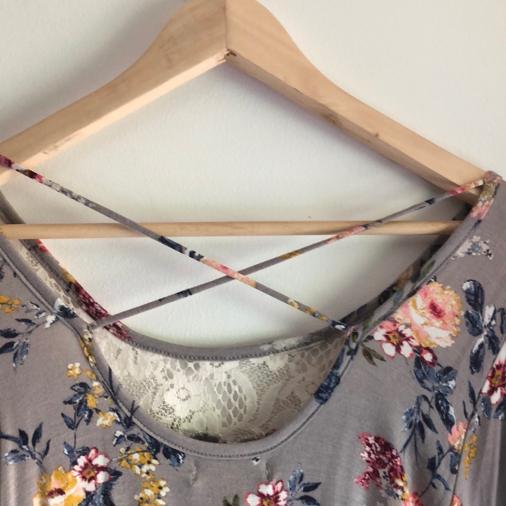 Floral Peasant Top - Picture 3 of 5